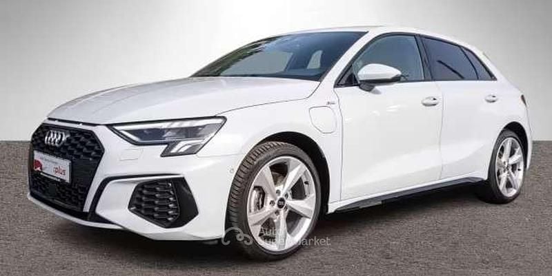 Usata Audi A3 S-Line 150 CV (110 kW) 2022 Bianco Berlina