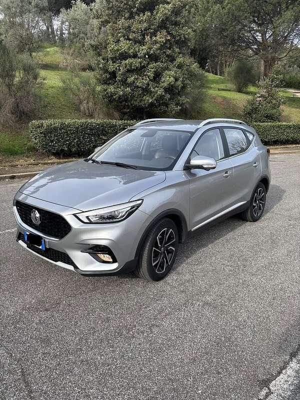 Usata MG ZS Luxury 106 CV (77 kW) 2022 SUV