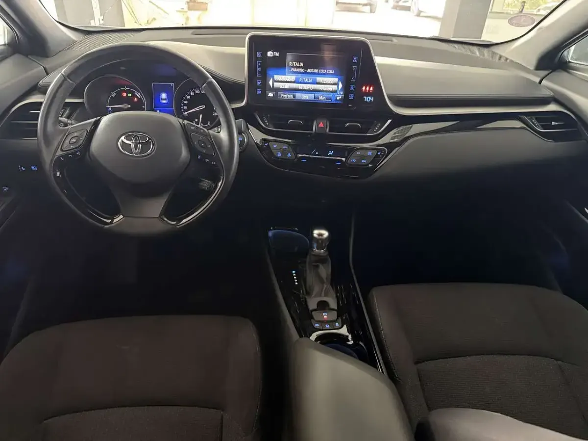 Usata Toyota C-HR Lounge 98 CV (72 kW) 2019 Grigio SUV