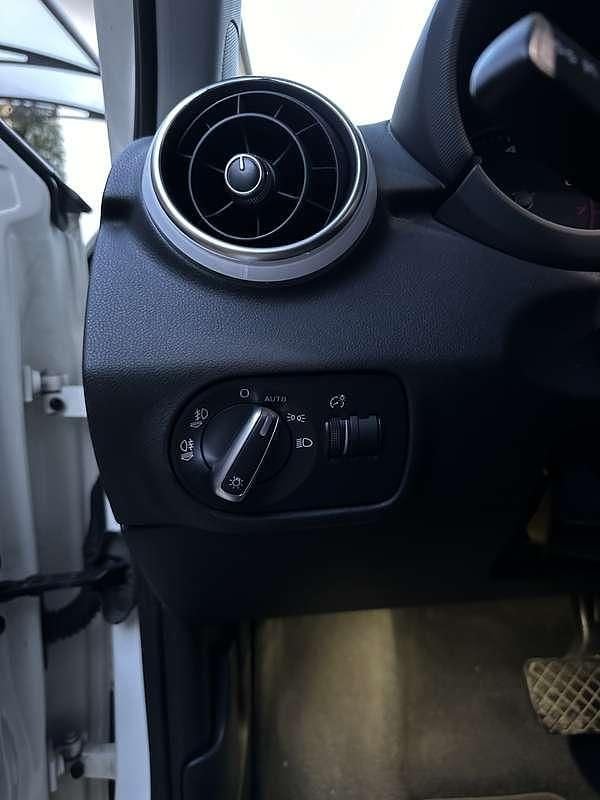 Usata Audi A1 Attraction 122 CV (89 kW) 2010 Utilitaria