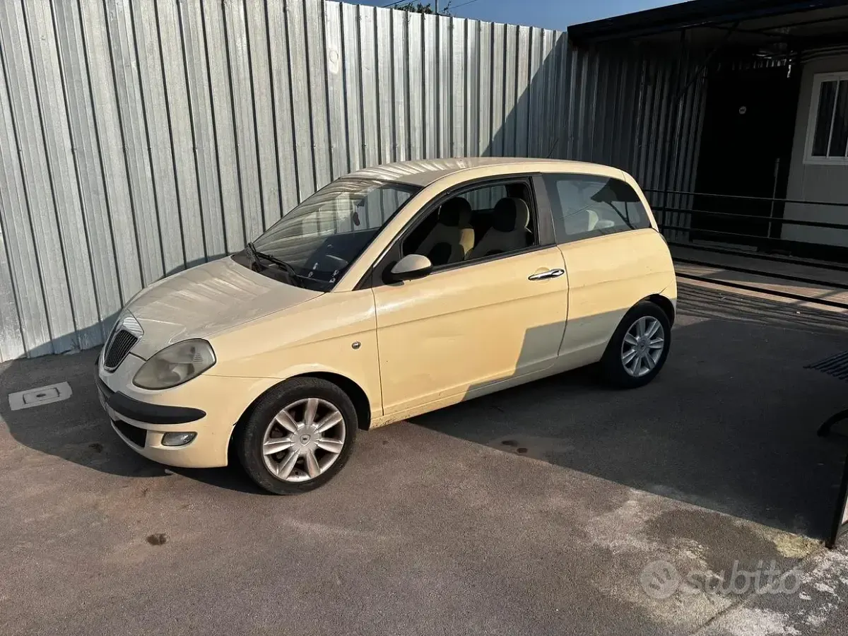 Usata Lancia Ypsilon 69 CV (50 kW) 2007 Utilitaria