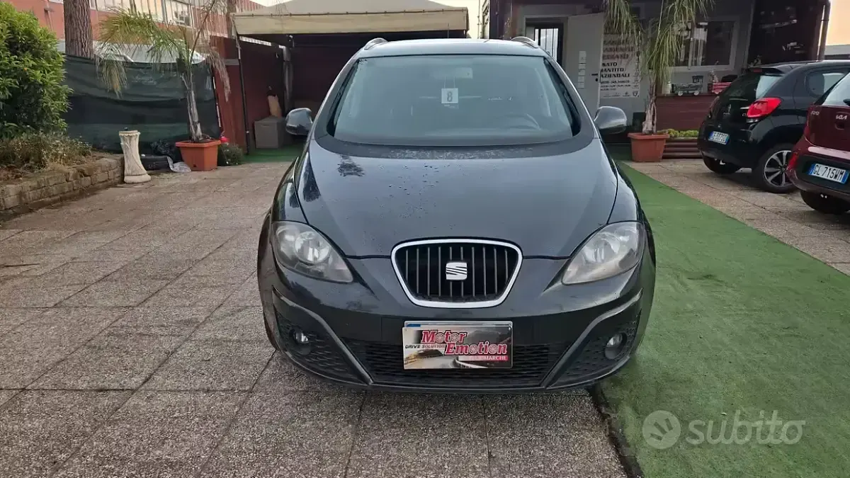 Usata Seat Altea Style 102 CV (75 kW) 2010 Grigio Monovolume