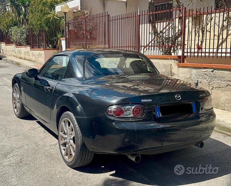 Usata Mazda MX5 126 CV (92 kW) 2009 Nero Cabrio
