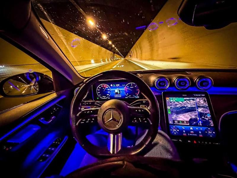 Usata Mercedes C220 Premium Plus 200 CV (147 kW) 2023 Station wagon