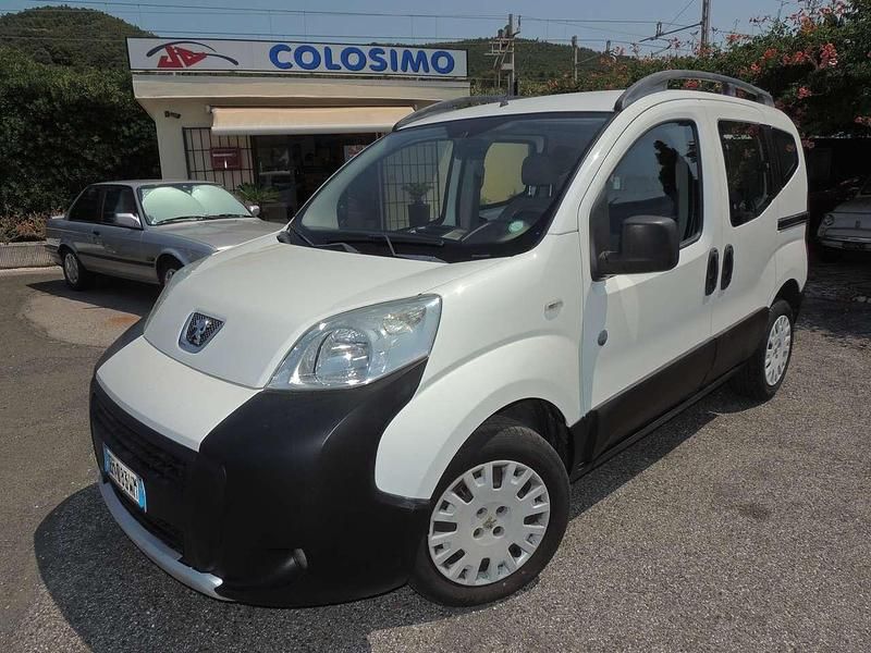 Bianco Usata 2013 Peugeot Bipper Outdoor Monovolume | 8700 € (Molto cara) - Immagine 1/4
