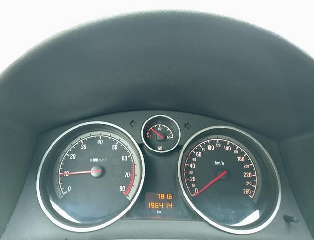 Usata Opel Astra 115 CV (84 kW) 2012 Grigio Station wagon