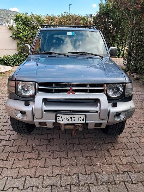 Usata Mitsubishi Pajero Sport 1998 Grigio SUV