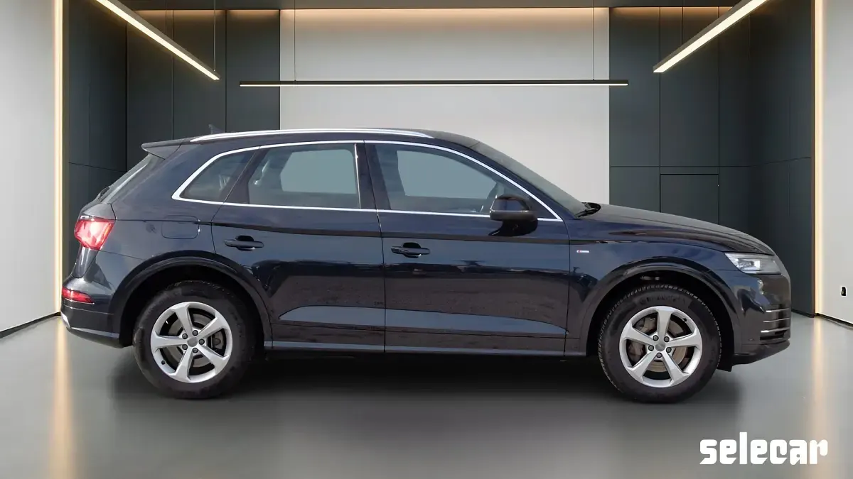 Usata Audi Q5 Business 190 CV (139 kW) 2018 Gr2d blu navarra metallizzato SUV