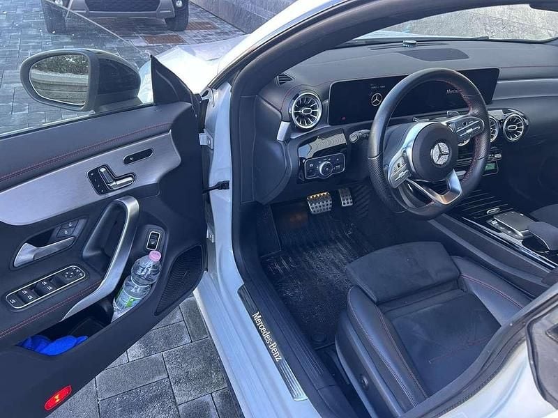 Usata Mercedes CLA200 Premium 150 CV (110 kW) 2020 Bianco Station wagon
