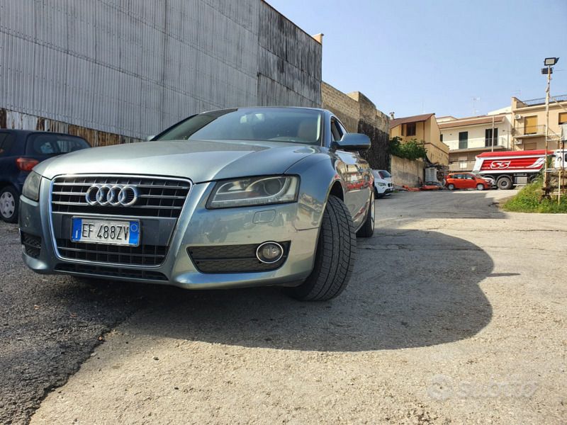 Usata 2011 Audi A5 Coupé | 8000 € (Ottimo prezzo) - Immagine 1/4