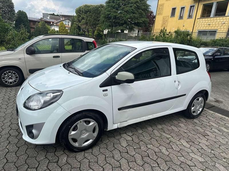 Bianco Usata 2011 Renault Twingo Due volumi | 1990 € (Super prezzo) - Immagine 1/4