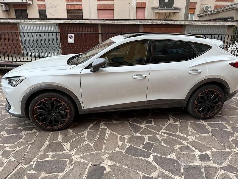 Usata Cupra Formentor 250 CV (183 kW) 2023 Bianco SUV