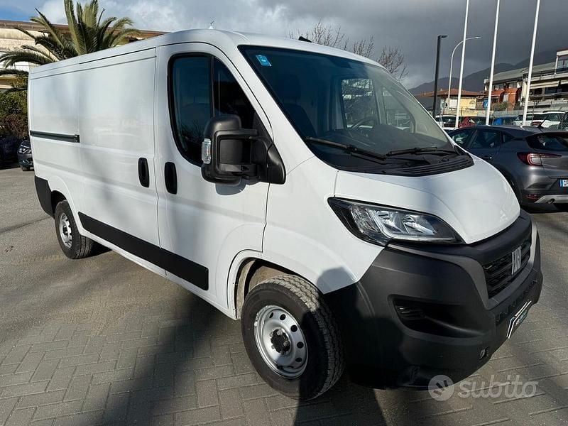 Usata Fiat Ducato 33 140 CV (102 kW) 2023 Bianco Furgone