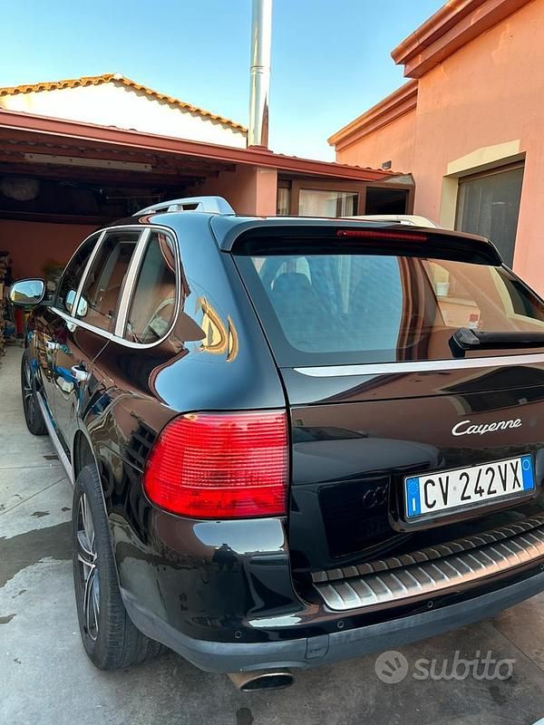 Usata Porsche Cayenne 250 CV (183 kW) 2005 Nero SUV