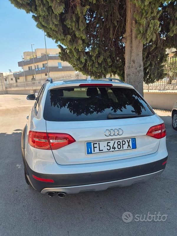 Usata Audi A4 Allroad 177 CV (130 kW) 2013 Bianco Station wagon