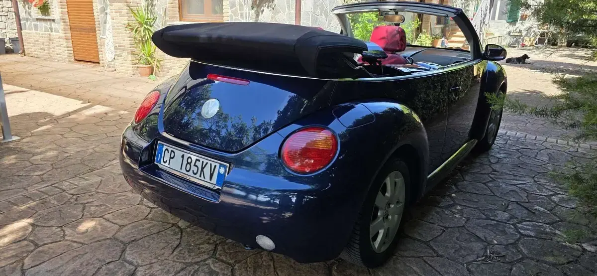 Usata VW New Beetle 105 CV (77 kW) 2006 Utilitaria