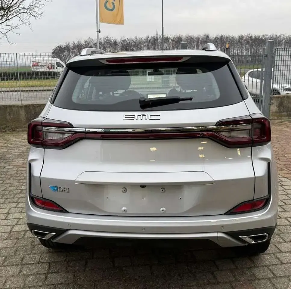 Nuova EMC SEI 147 CV (108 kW) 2026 Argento SUV