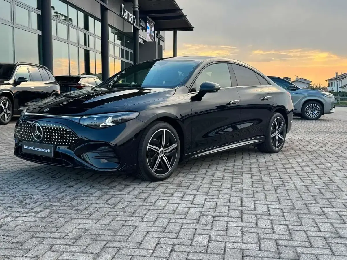 Nuova Mercedes CLA200 164 kW (224 CV) 2026 Nero notte Berlina