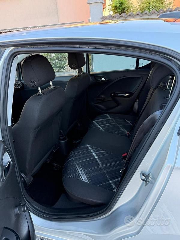 Usata Opel Corsa 90 CV (66 kW) 2017 Grigio Utilitaria