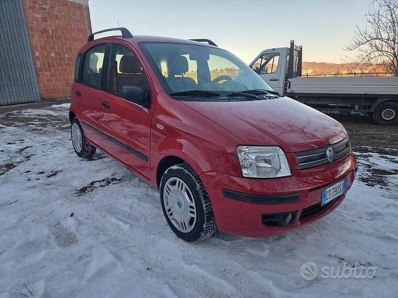 Usata Fiat Panda Dynamic 60 CV (44 kW) 2005 Rosso Berlina