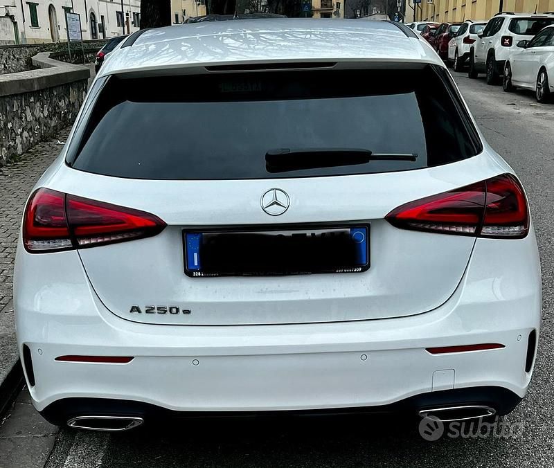 Usata Mercedes A250 160 CV (117 kW) 2022 Berlina