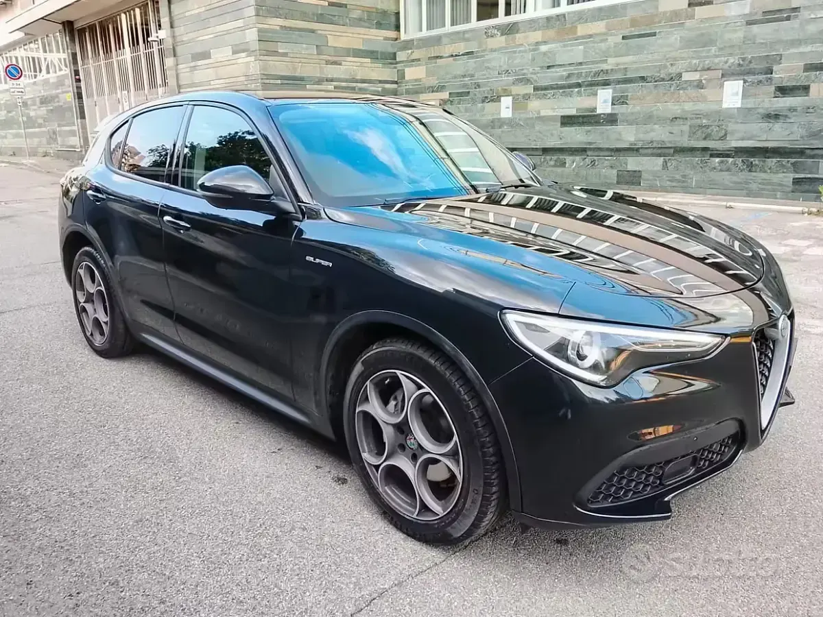 Brugt Alfa Romeo Stelvio 190 HK (139 kW) 2021 Sort SUV