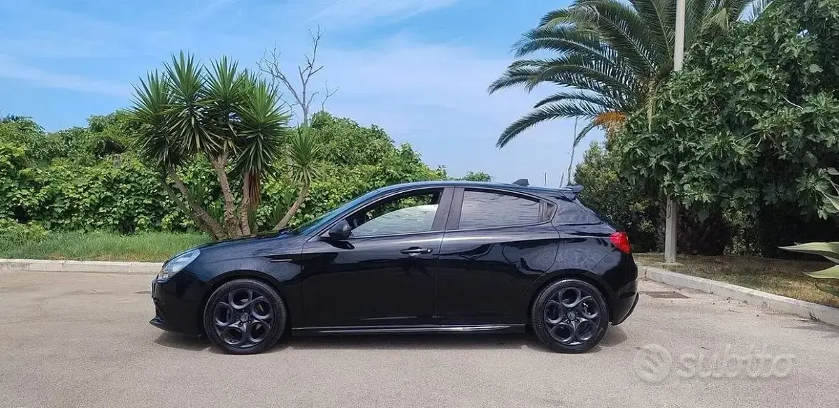 Usata Alfa Romeo Giulietta Sprint 120 CV (88 kW) 2021 Nero Berlina