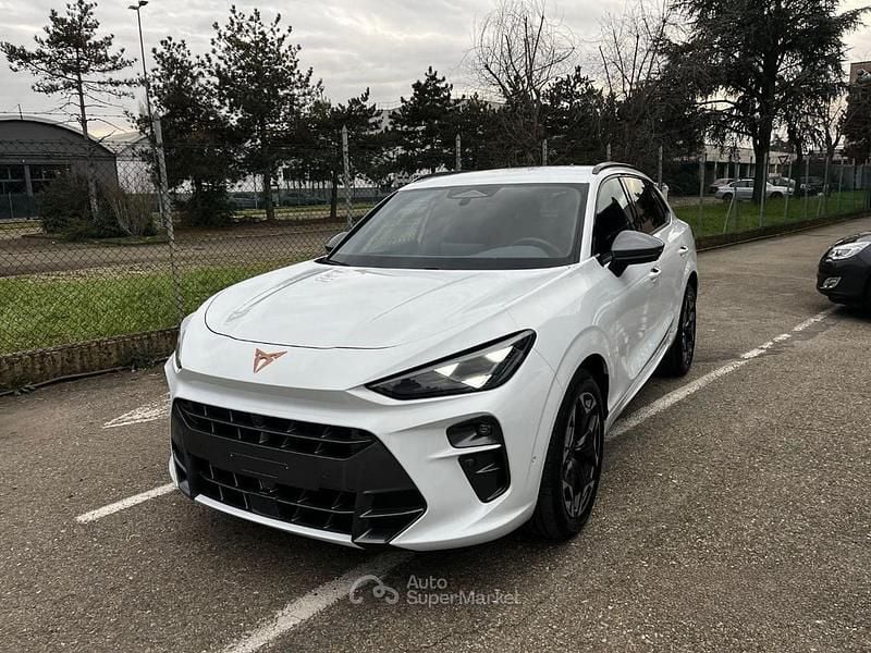 Usata Cupra Terramar 150 CV (110 kW) 2025 Bianco metallizzato SUV
