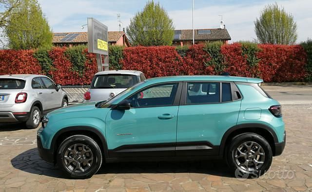 Novo Jeep Avenger Longitude Plus 101 HP (74 kW) 2025 Azul SUV
