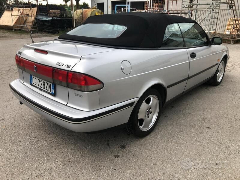 Usata Saab 900 Cabriolet 185 CV (136 kW) 1997 Grigio Cabrio