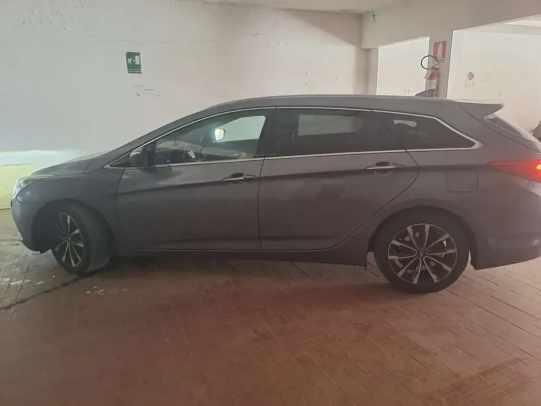 Usata Hyundai i40 Comfort 141 CV (103 kW) 2015 Station wagon
