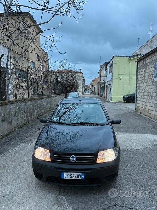 Usata Fiat Punto 2005 Nero Utilitaria