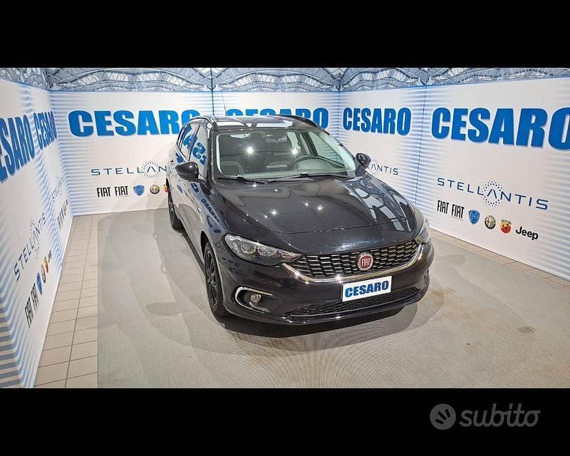 Nero cinema Usata 2017 Fiat Tipo Lounge Station wagon | 12.900 € (Molto cara) - Immagine 1/4