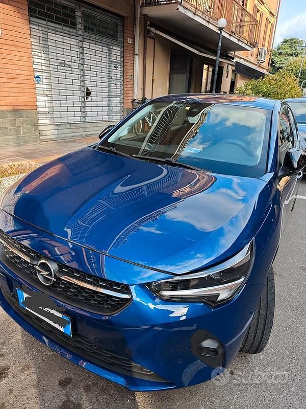 Blu Usata 2021 Opel Corsa Elegance Tre volumi | 13.500 € (Cara) - Immagine 1/4