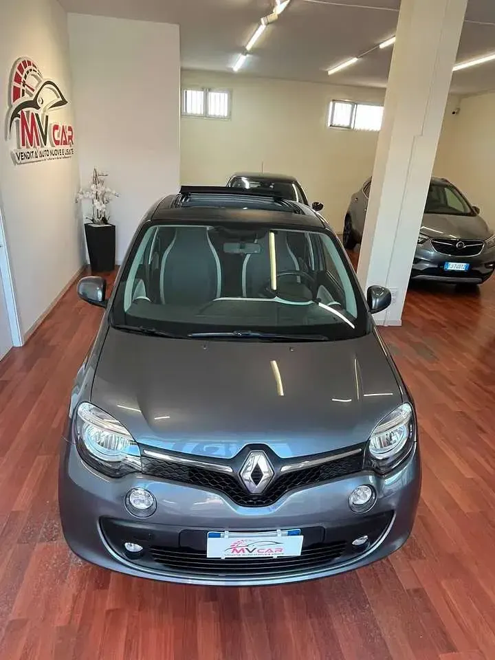 Usata Renault Twingo 90 CV (66 kW) 2016 Grigio montagna Utilitaria