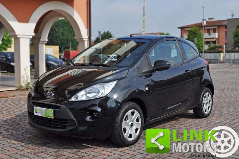 Nero Usata 2009 Ford Ka Titanium Due volumi | 3500 € (Ottimo prezzo) - Immagine 1/4
