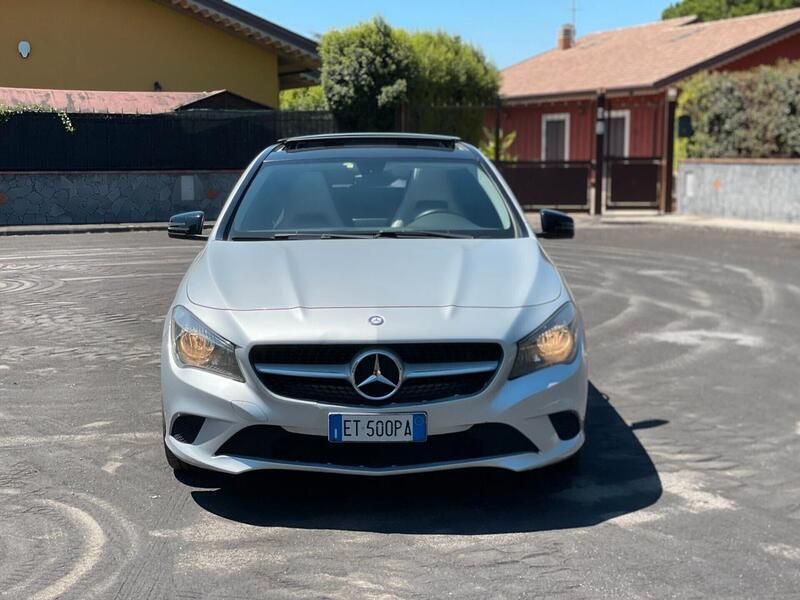 Usata Mercedes CLA220 177 CV (130 kW) 2014 Grigio Berlina