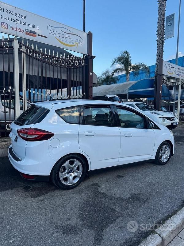 Usata Ford C-MAX 120 CV (88 kW) 2017 Bianco Monovolume