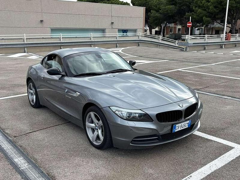 Usata BMW Z4 204 CV (150 kW) 2010 Grigio Cabrio