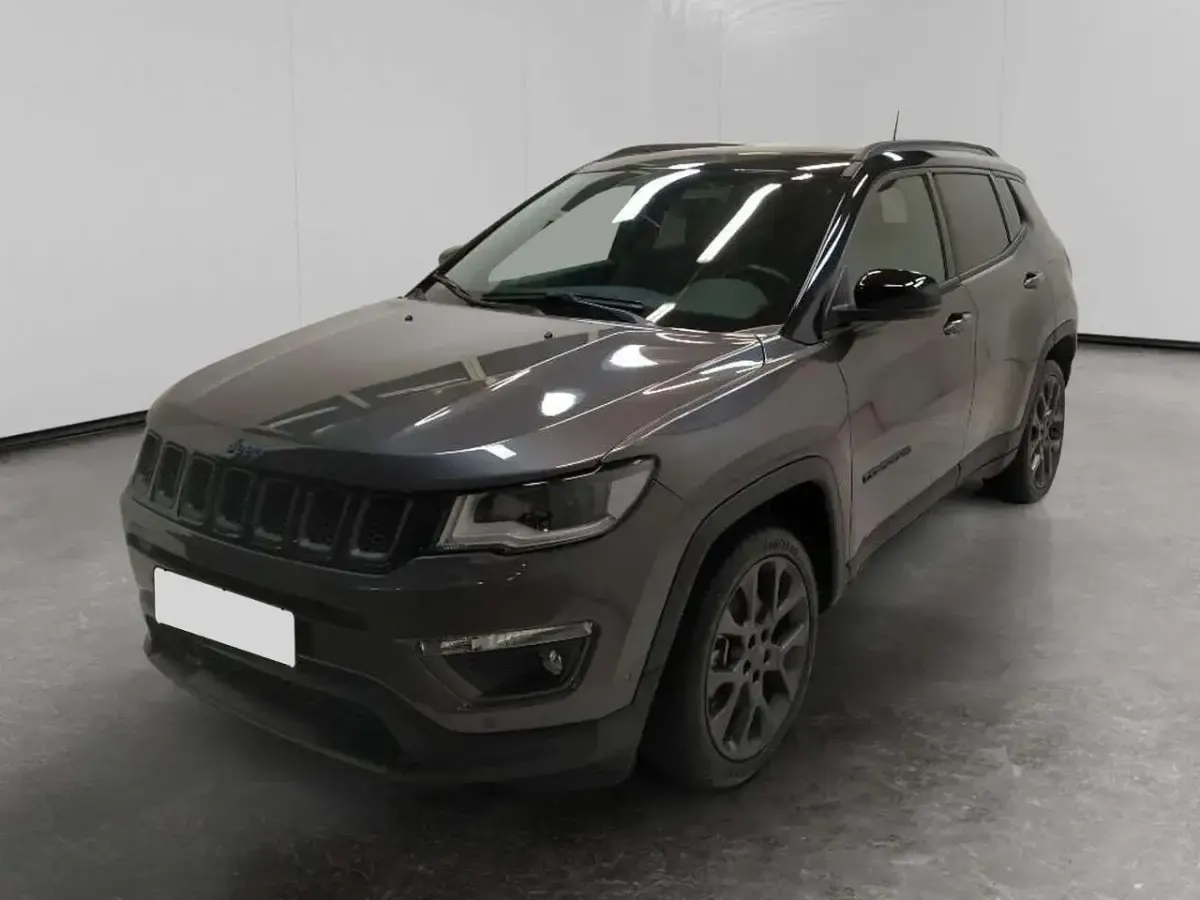 Usata Jeep Compass 241 CV (177 kW) 2020 Grigio SUV