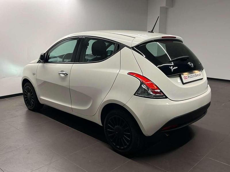 Usata Lancia Ypsilon 69 CV (50 kW) 2023 Other Utilitaria
