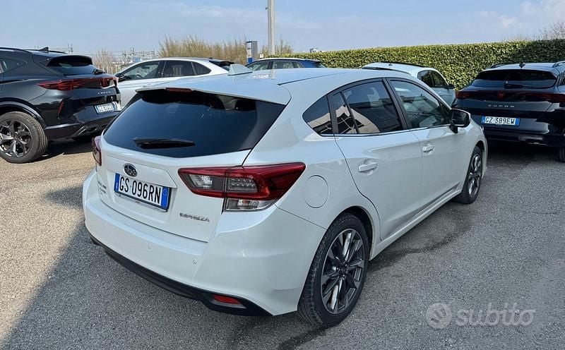 Usata Subaru Impreza Style 114 CV (83 kW) 2024 Bianco Utilitaria