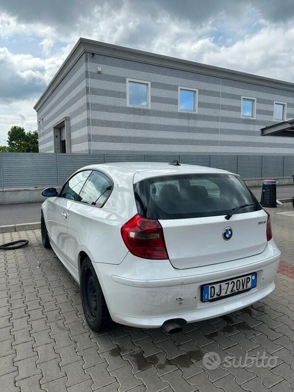 Usata BMW 118 2007 Bianco Utilitaria