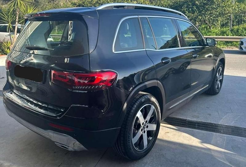 Usata Mercedes GLB200 150 CV (110 kW) 2022 Nero SUV