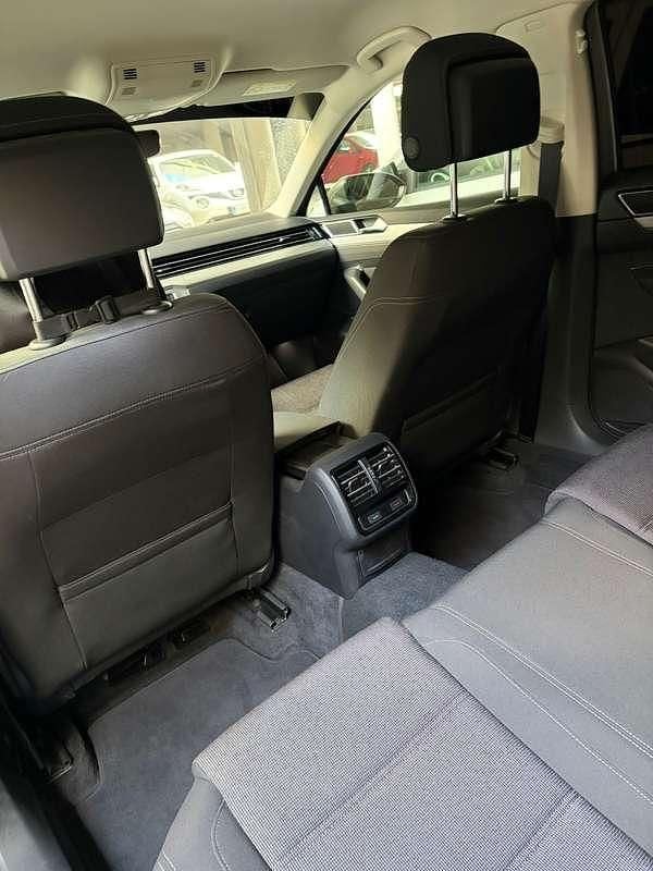 Usata VW Passat Comfortline 150 CV (110 kW) 2017 Argento Berlina