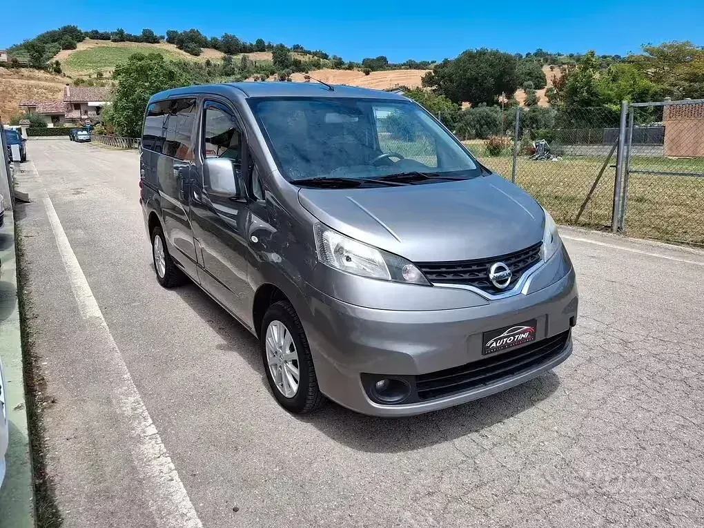 Usata Nissan Evalia 110 CV (80 kW) 2015 Grigio Monovolume
