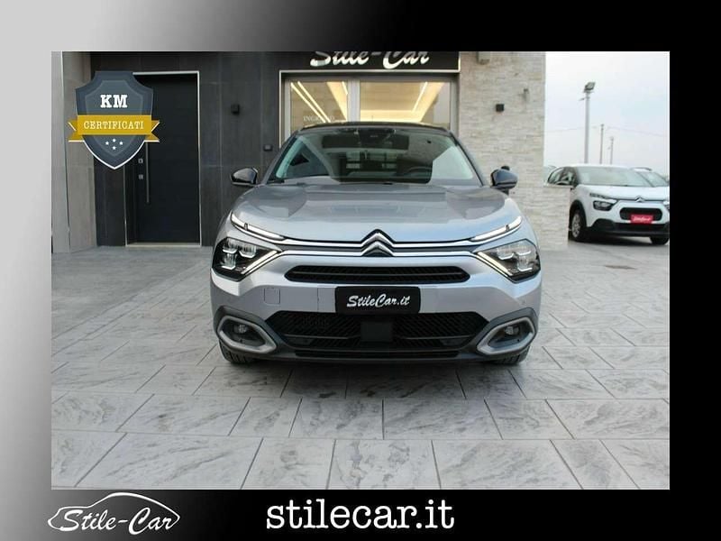 Steel grey metallic Usata 2022 Citroën C4 Shine Tre volumi | 16.499 € (Buon prezzo) - Immagine 1/4