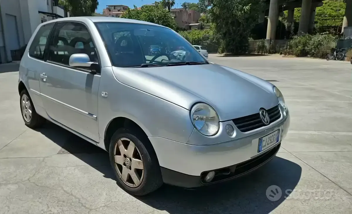 Usata VW Lupo 75 CV (55 kW) 2005 Grigio Utilitaria