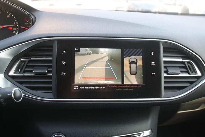 Usata Peugeot 308 Allure 130 CV (95 kW) 2019 Grigio Berlina