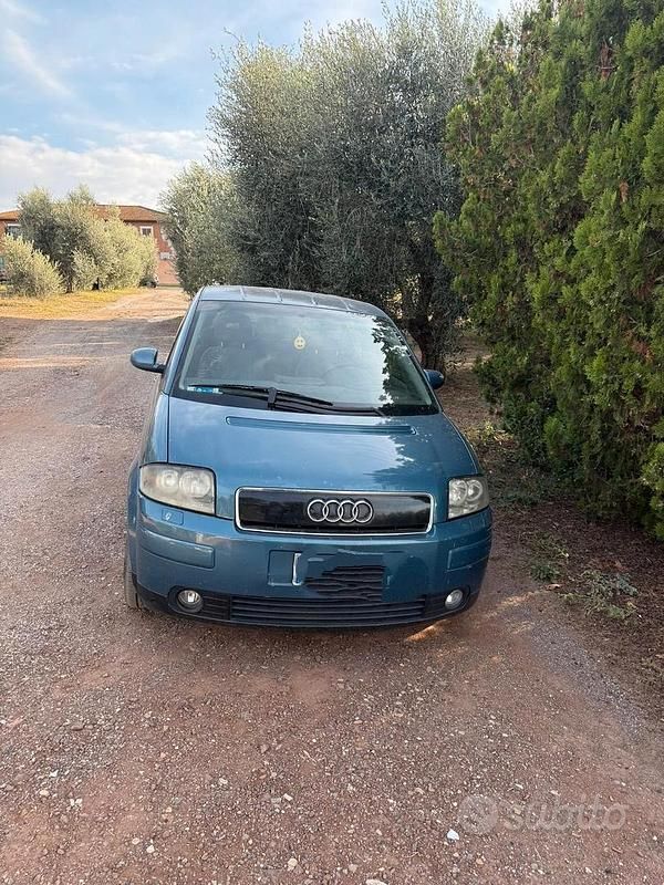Usata Audi A2 75 CV (55 kW) 2001 Blu Utilitaria